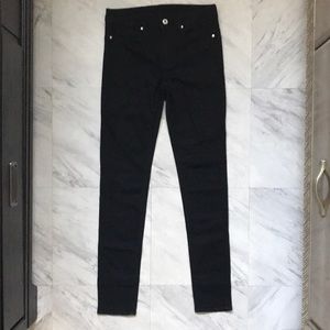 H&M Divided Size 4 Black Skinny Low Rise Jeans